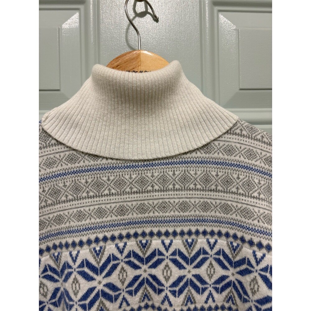 L.L. Bean Sweater Womens Petite M Blue Gray White Fair Isle Turtleneck - Picture 2 of 10